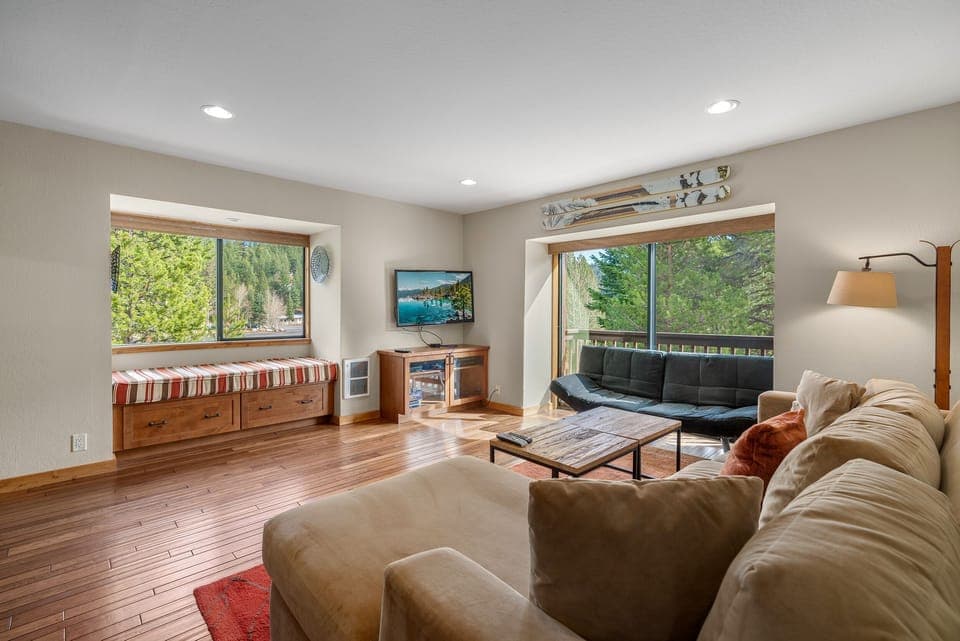 Windows open to Washeshu Creek and KT-22 views