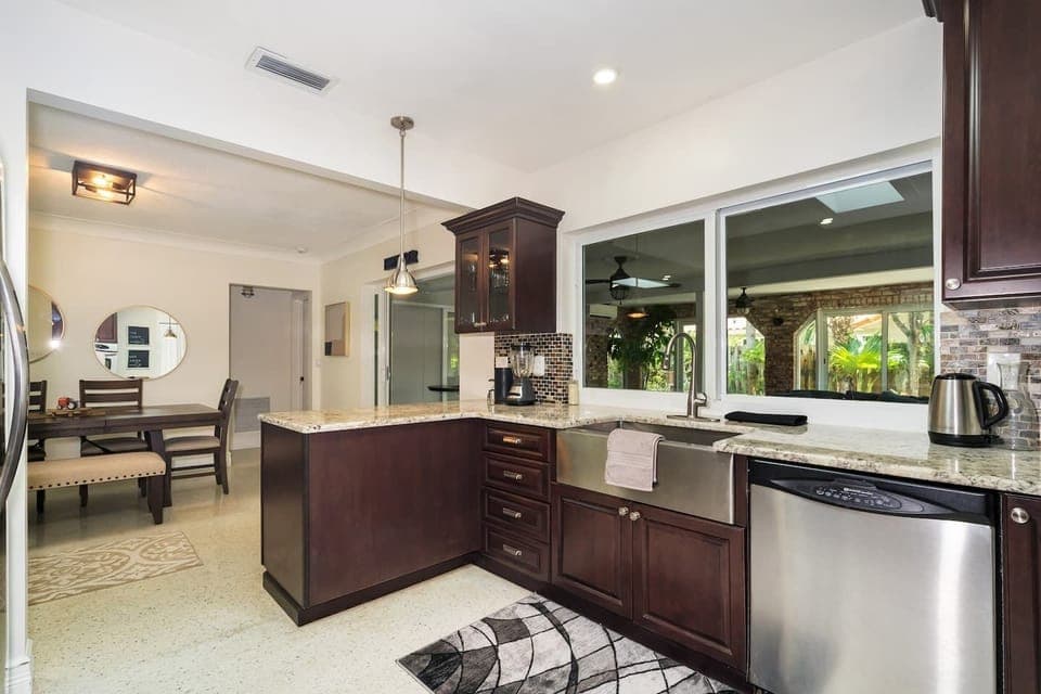 Private kitchen