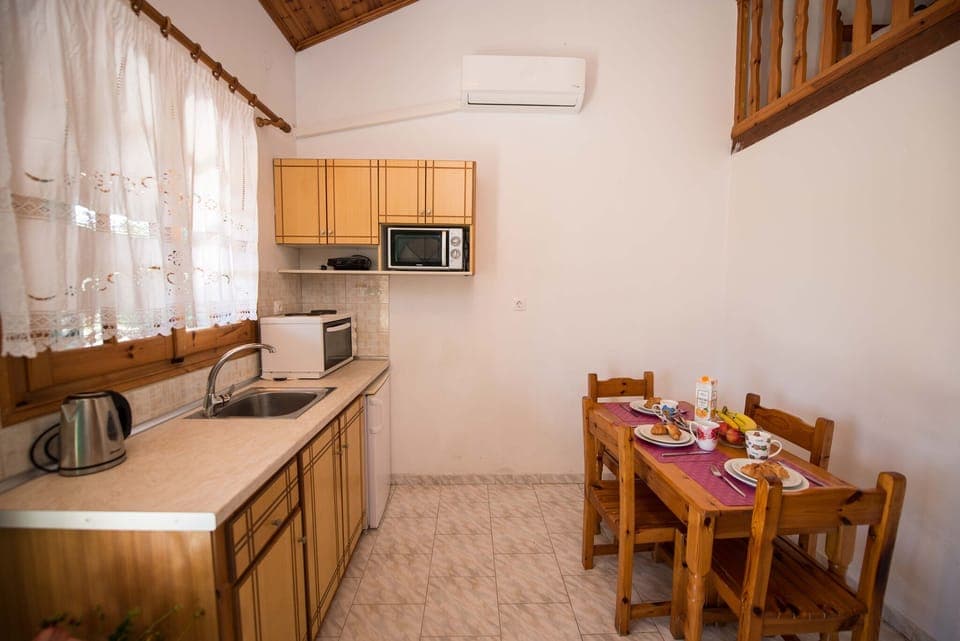 Georgia Apartment 2 Sidari Kitchen