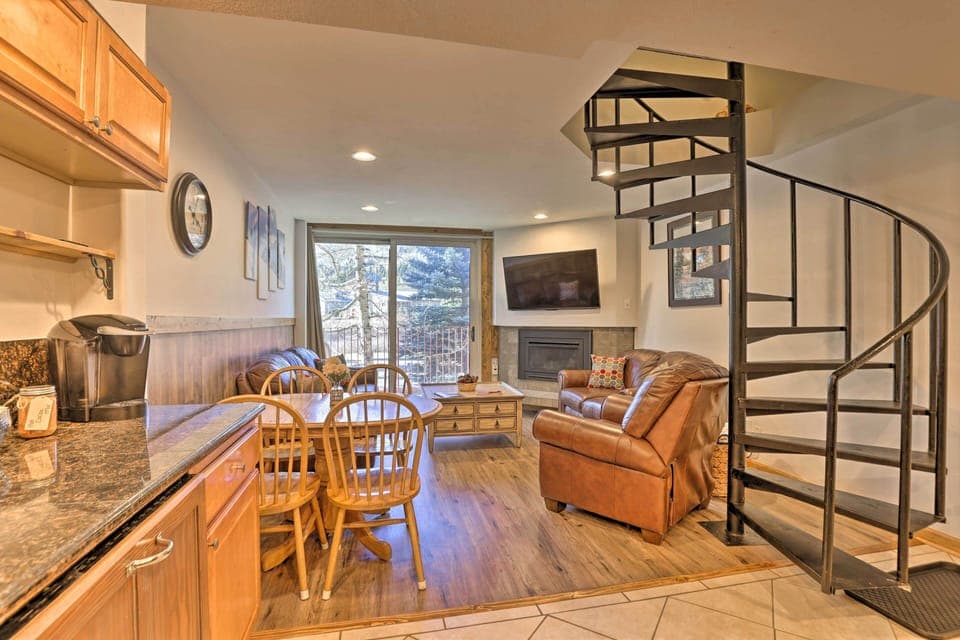 Living Space | Smart TV | Gas Fireplace | Staircase to Bedrooms