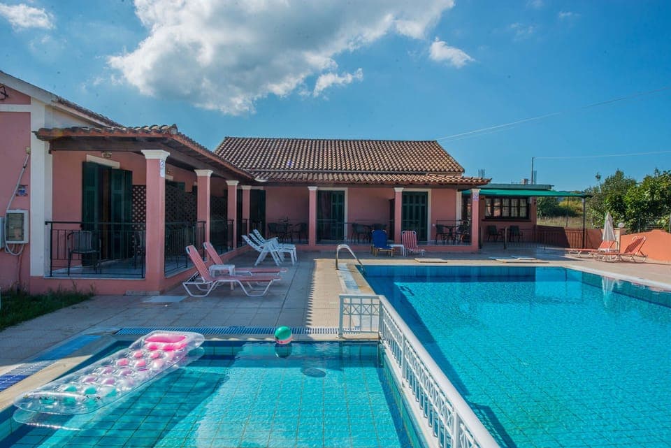 Georgia Apartment 5 Sidari Swimming Pool