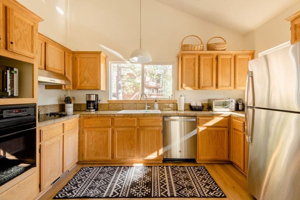 Fully equipped kitchen