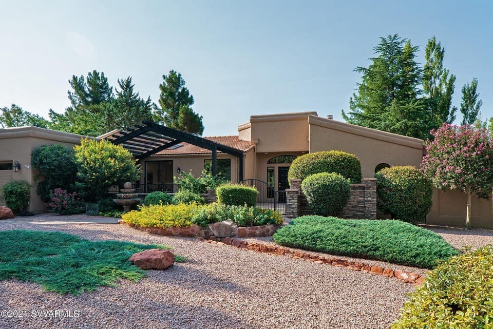 Landscape meticulously maintained. 