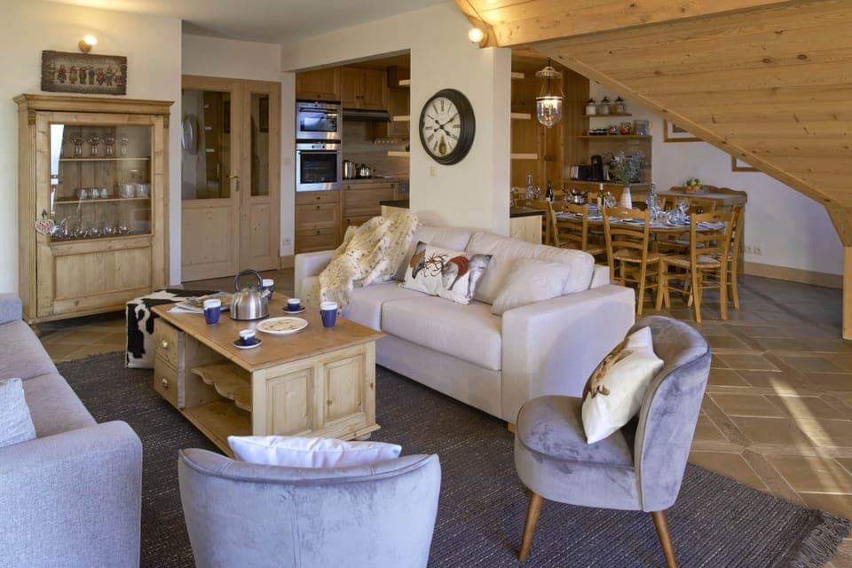 44ec082d-f186-4f13-89c6-ddc607353ec9