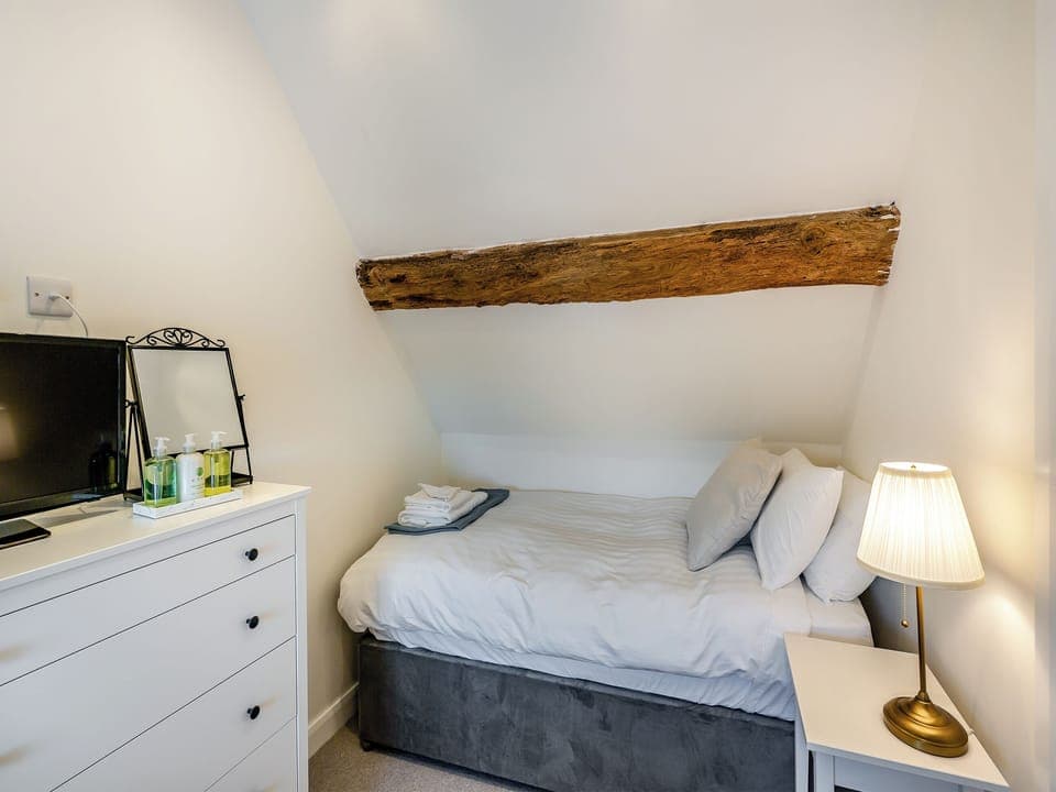 Twin bedroom | Buckley Farm, Barn 1 - Buckley Farm Barns, Oswestry