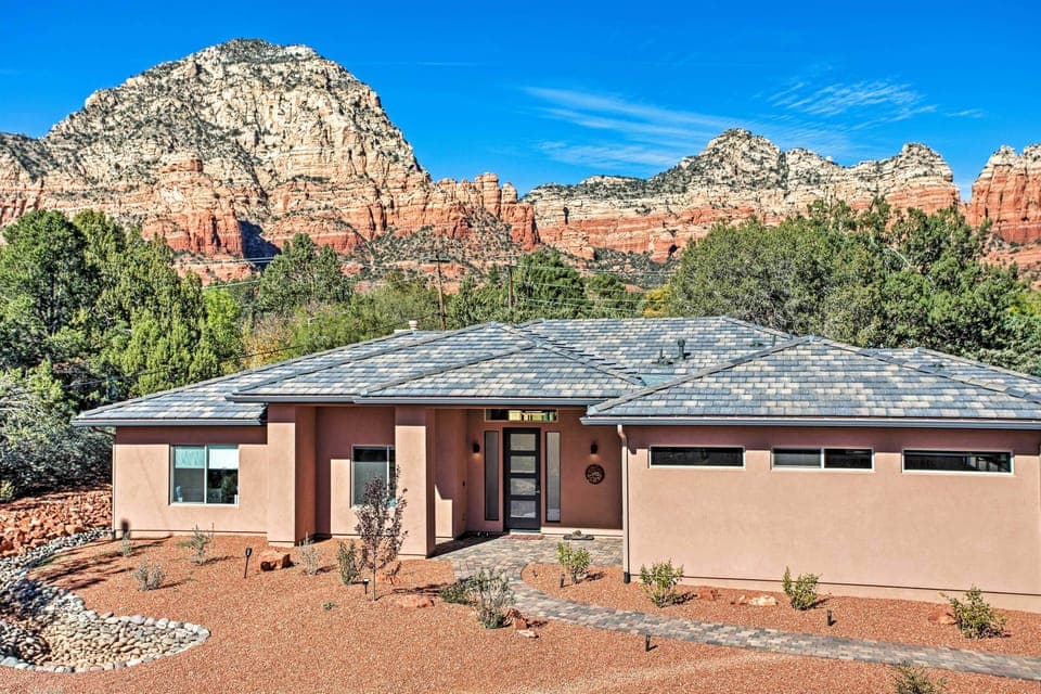Sedona Vacation Rental | 4BR | 3BA | Step-Free Access | 2,600 Sq Ft