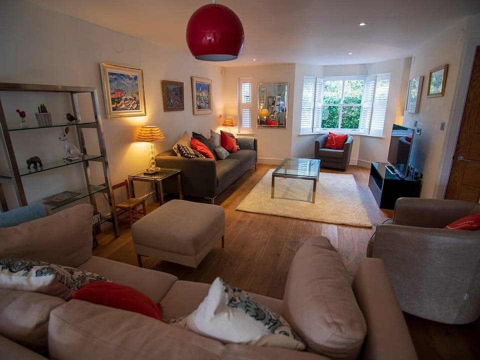 Comfortable seating area 