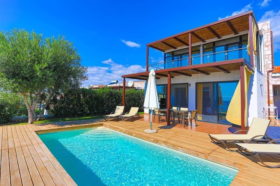 All sunbathing facilities provided