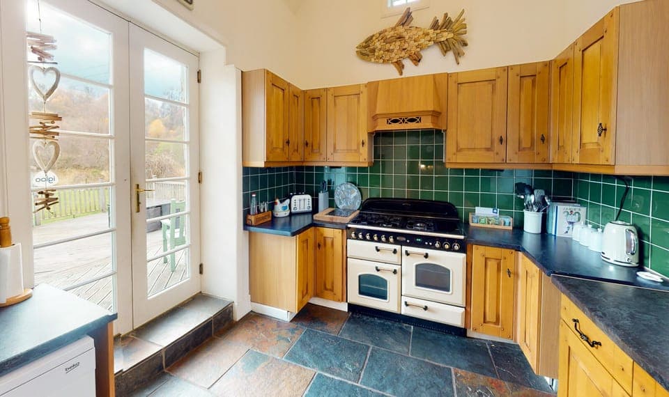 The country kitchen is perfect for preparing a great family meal