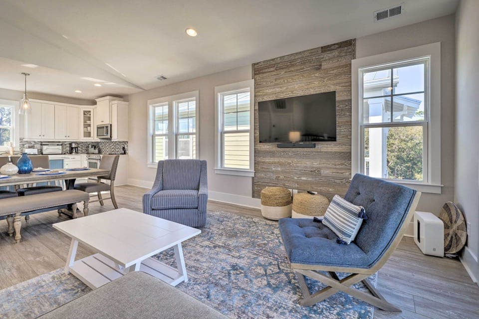 Living Room | Smart TV