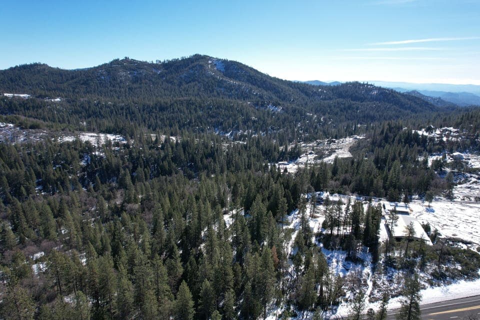 Surrounding area in the winter