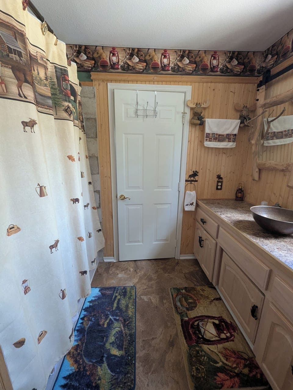 Upstairs bathroom 