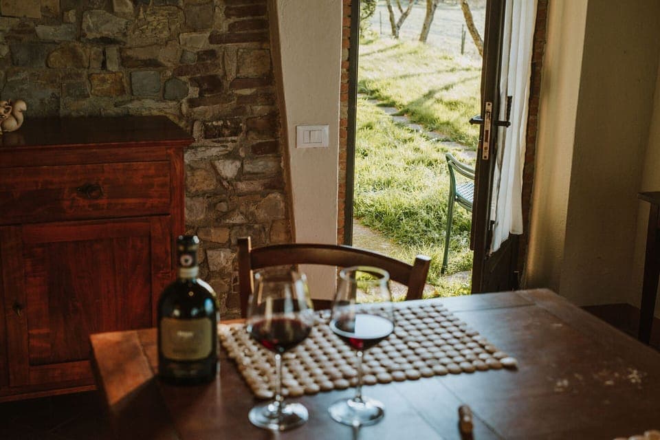 agriturismo-la-papessa-chianti-san-donato-farmhouse-melograno-living-room