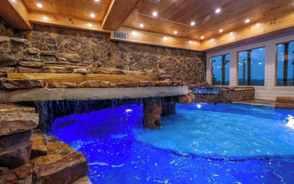 Skyriver Falls Private Indoor Pool