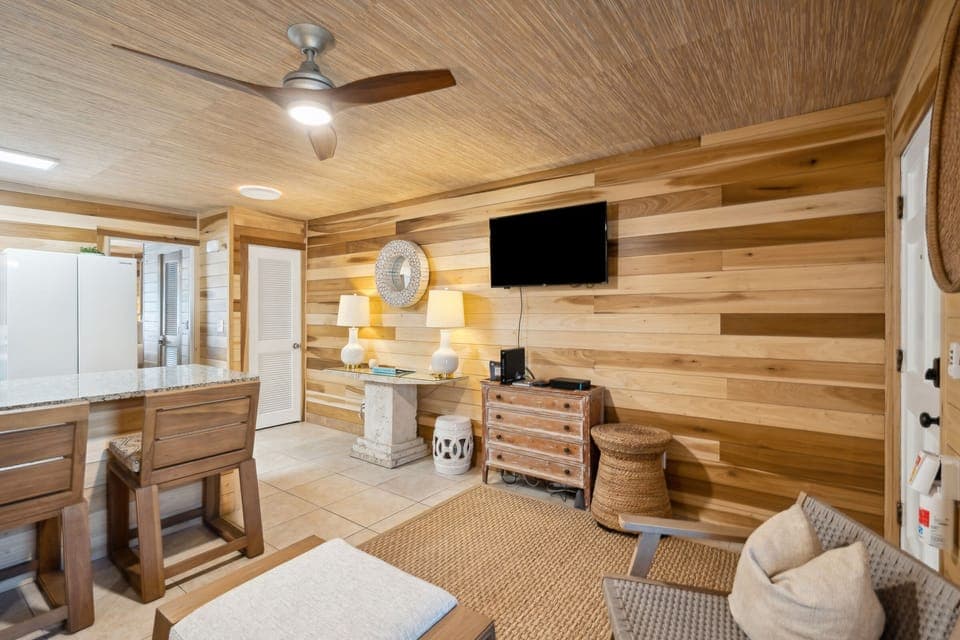 Your private tranquil oasis in a prime location