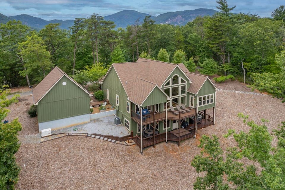 Welcome to Mountain View Retreat!