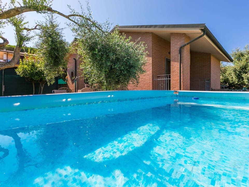 Water, Property, Swimming Pool, Sky, Plant, Azure, Building, Shade, Body Of Water, Leisure