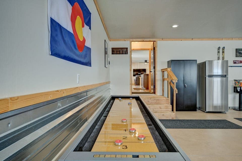 Garage - You`ll want to be here at the shuffleboard table