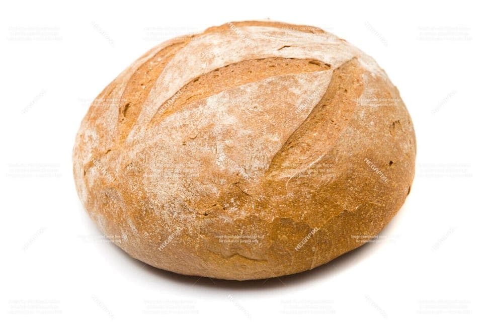 La Dolce Vita Properties provides fresh baked bread and butter upon check-in