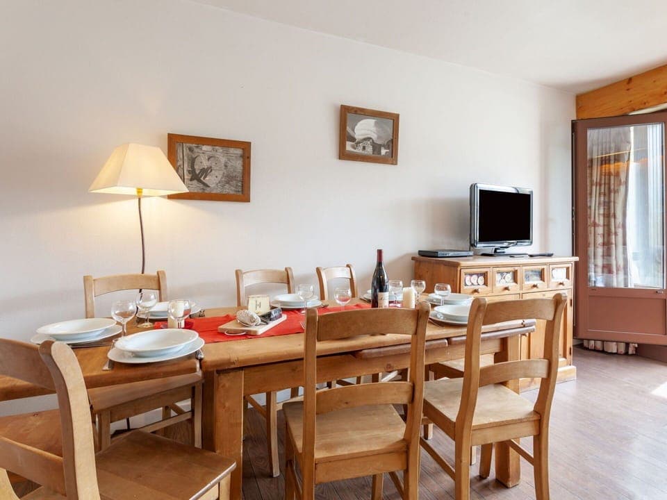 Furniture, Table, Picture Frame, Wood, Interior Design, Flooring, Floor, Window, Wood Stain, Wall