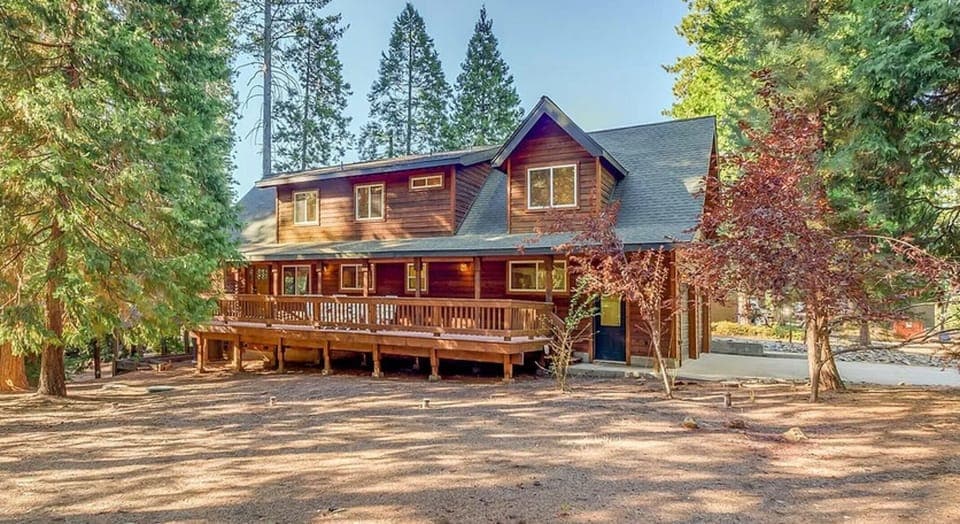 Large/Flat side yard -- snowball fights in the winter and cornhole in the summer