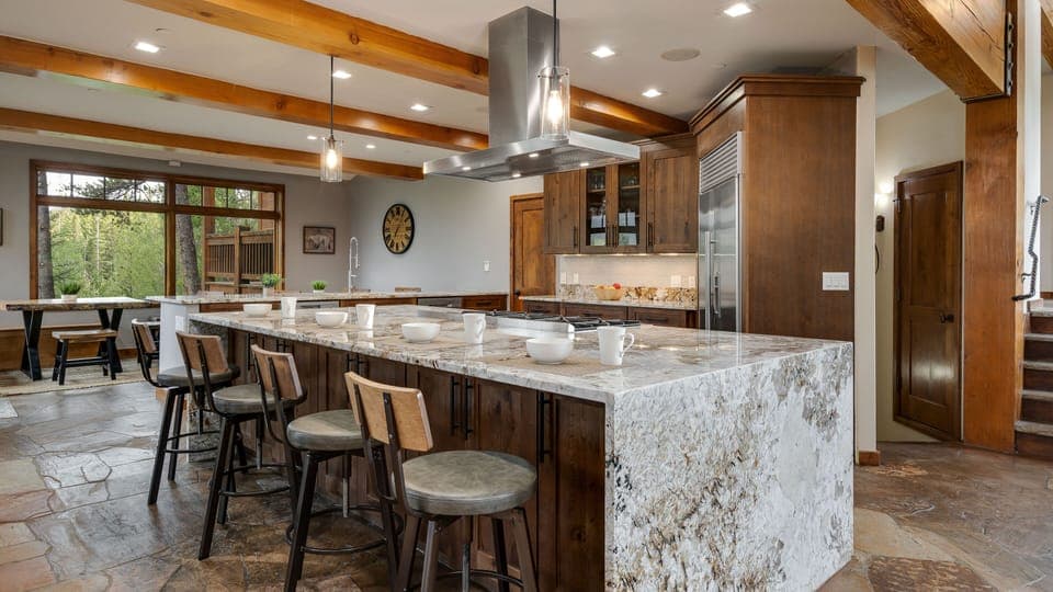 Kitchen bar seating