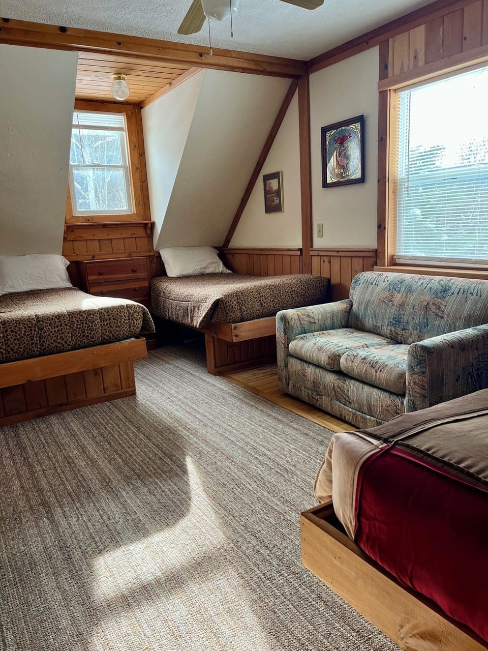 upstairs bedroom. Twin, double and Queen beds.