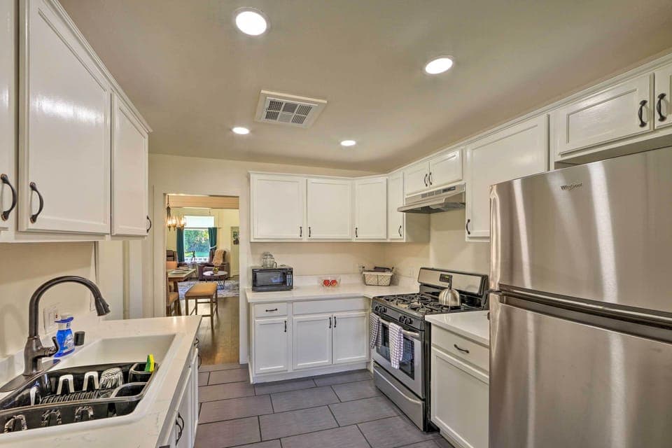 Kitchen | Fully Equipped | Cooking Basics | Dishware & Flatware