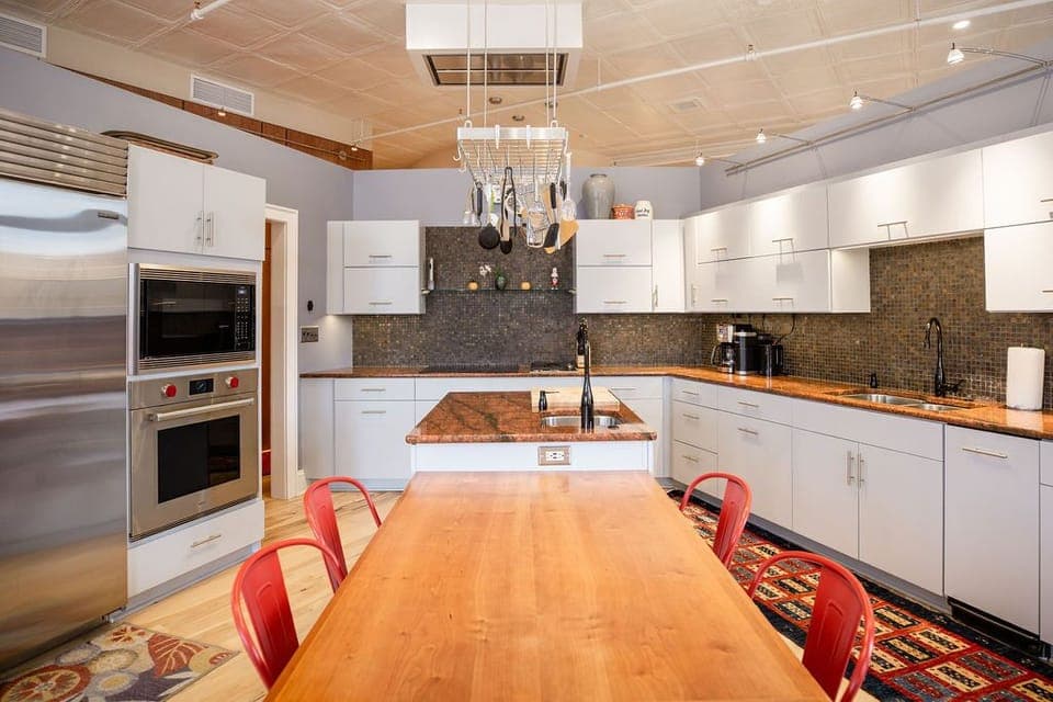 Private kitchen