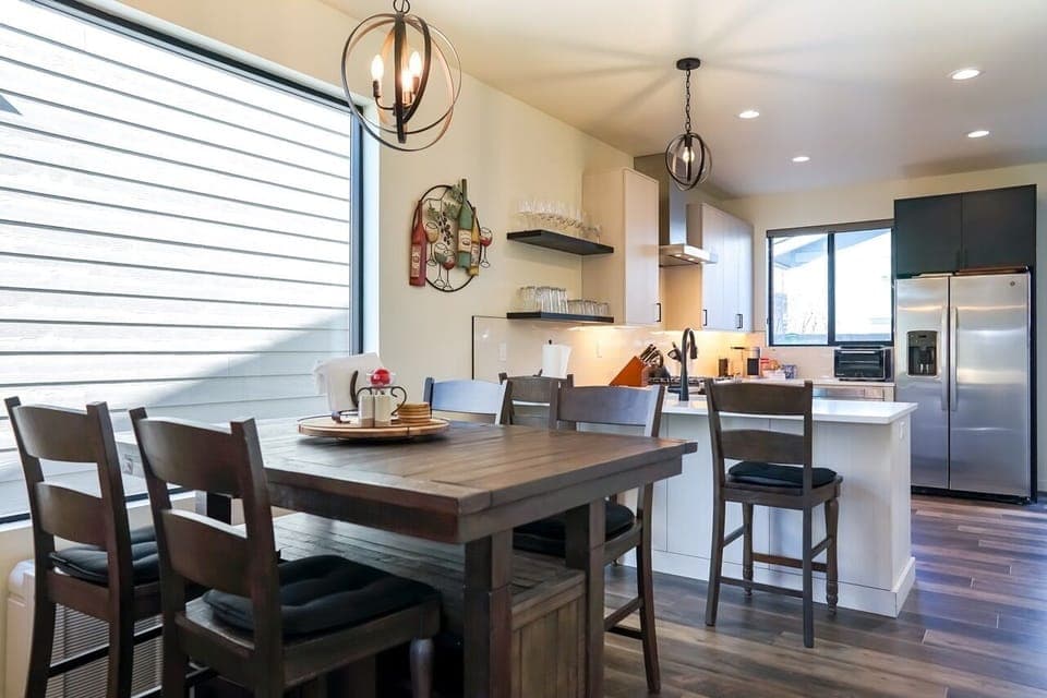 Dinning Table seats up to 6 people