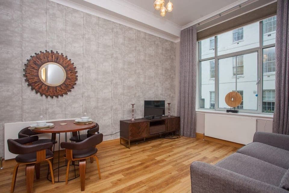 Spacious living area