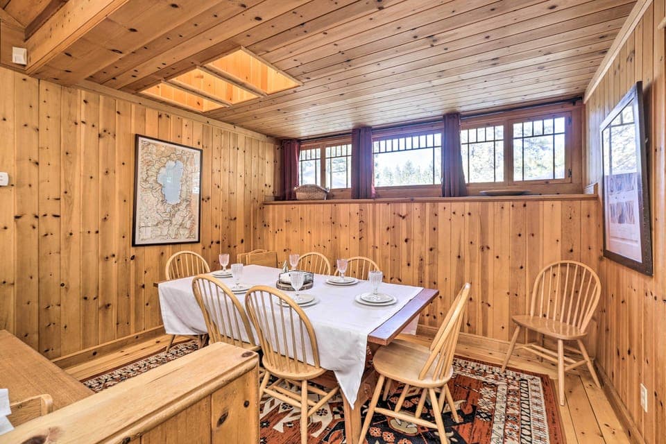 Dining Room | Main Level