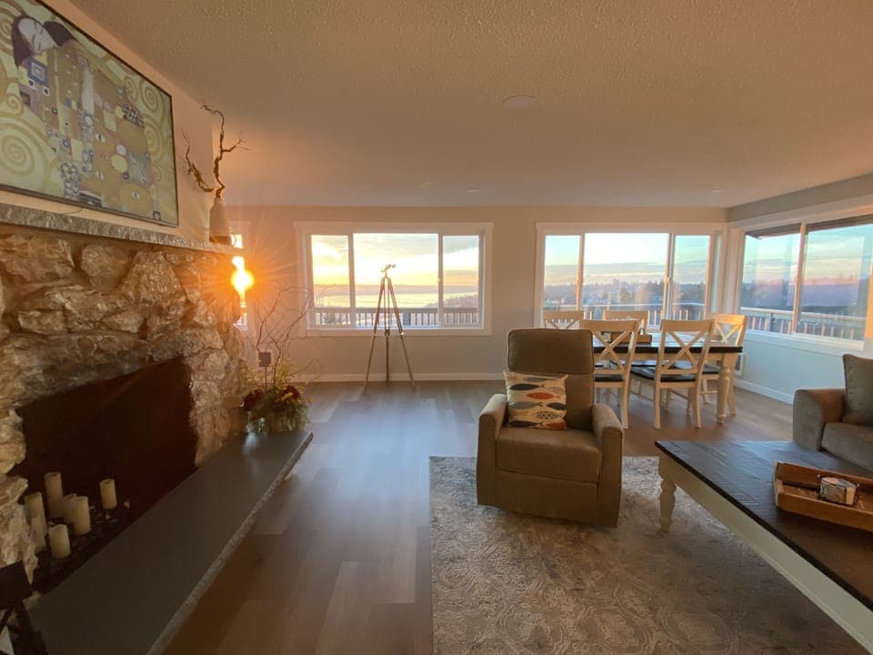 Warm natural light in the living area at the Captain's Quarters