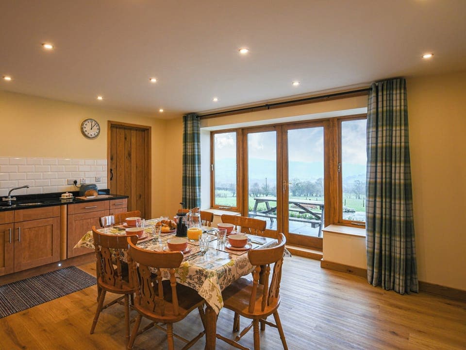 Dining Area | Yr Hen Feudy at Pentre Farm, Llansilin, Oswestry