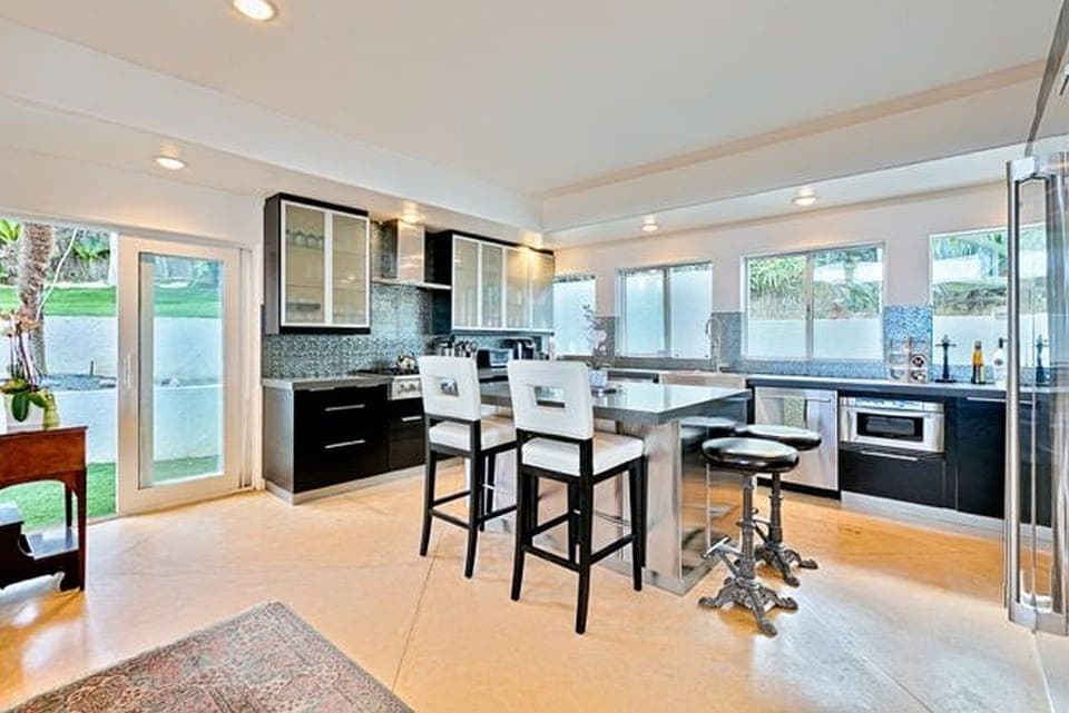 Fabulous, New Designer Kitchen