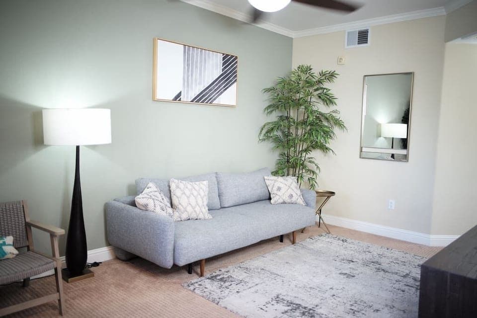 Spacious bright living room