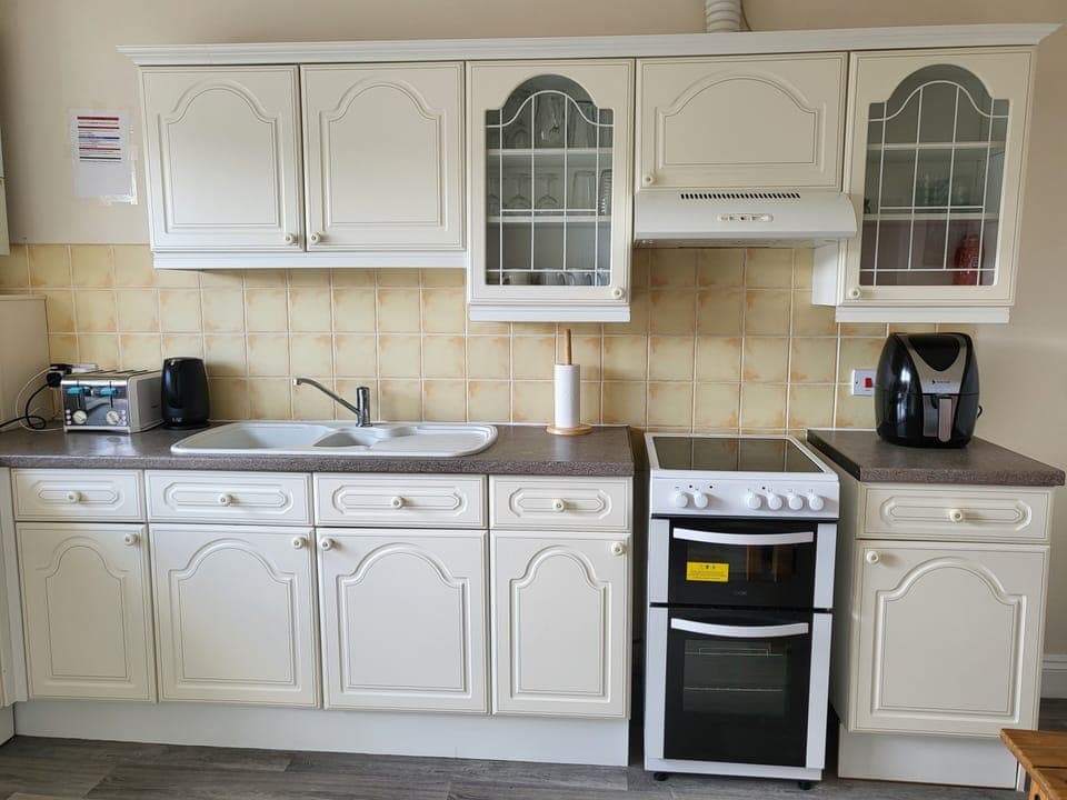 Marina Reach, Neyland. Kitchen