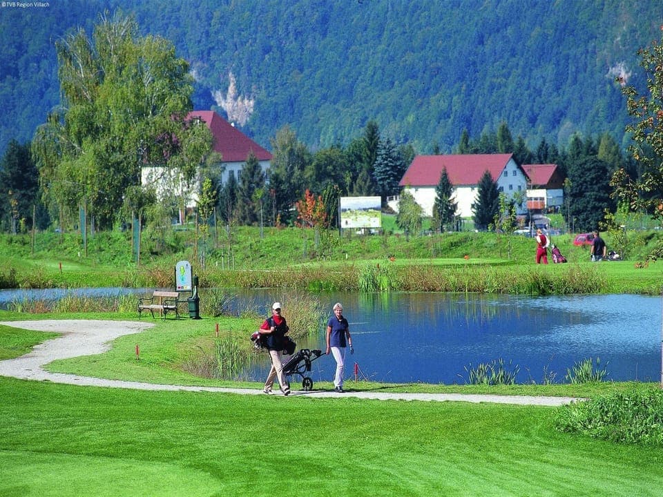 Surroundings [summer] (1-5 km)