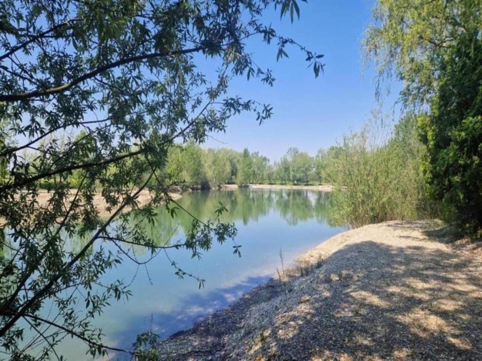 Surroundings [summer] (1-5 km)