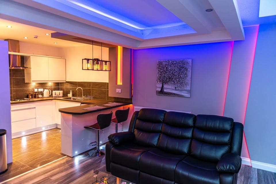 Living Room / Lounge