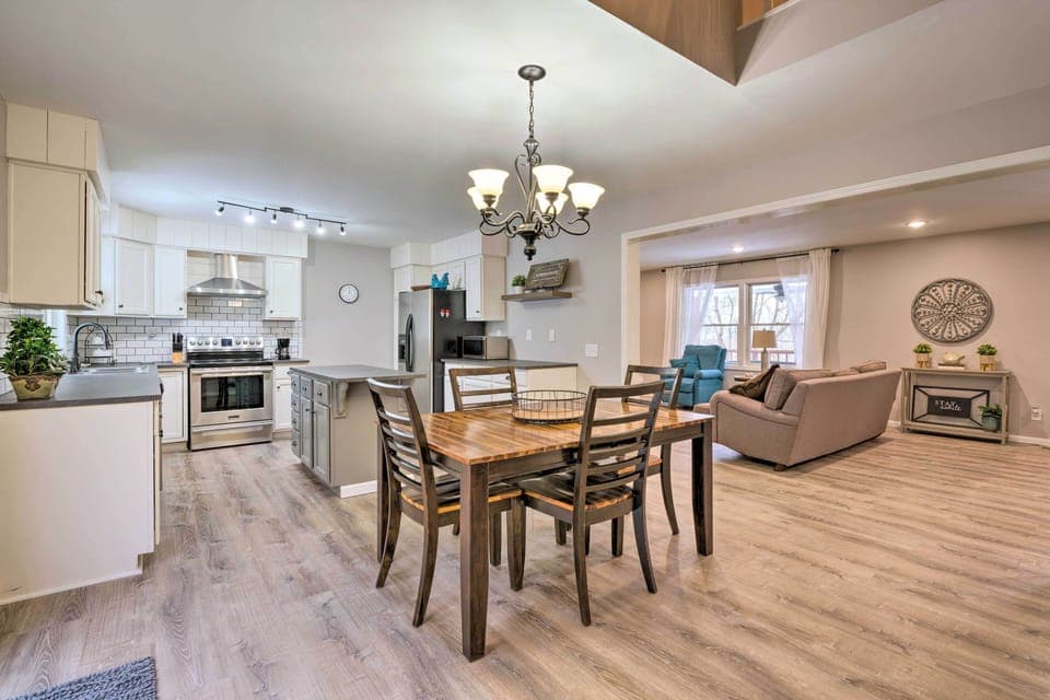 Howard Vacation Rental | 3BR | 2.5BA | 2,500 Sq Ft | Multi-Story Home