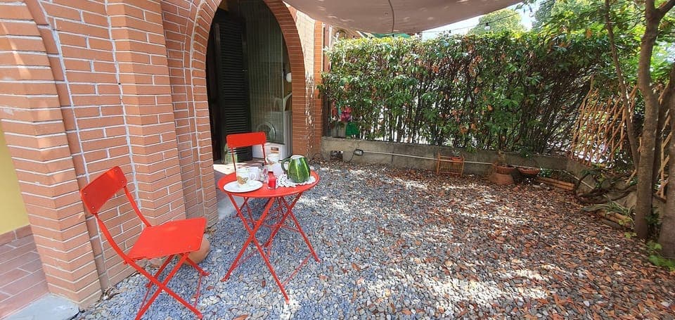 Property, Furniture, Table, Plant, Outdoor Furniture, Chair, Outdoor Table, Building, Shade, Wood