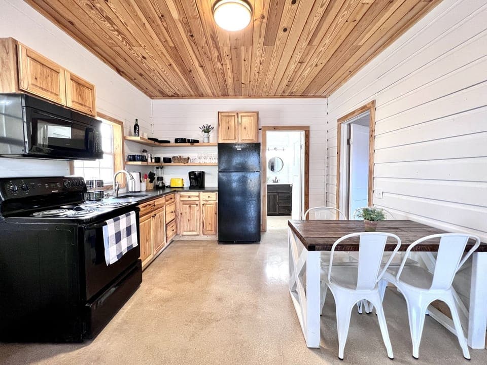 23B82D19 2EED 4981 AB97 571F42C0BBF2