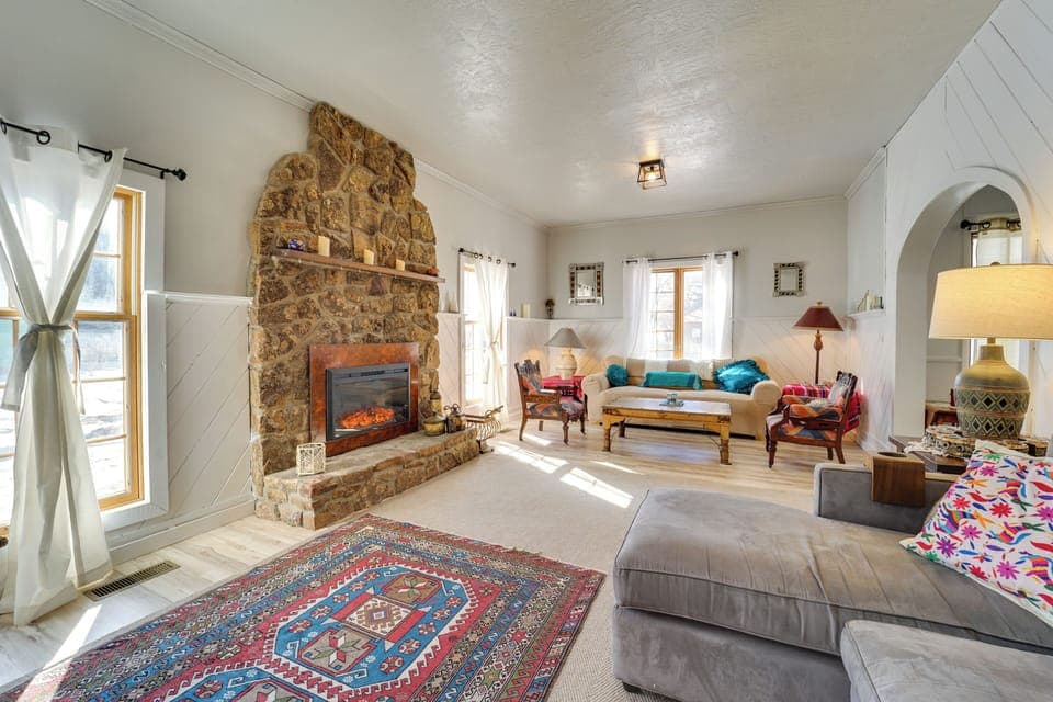 Dolores Vacation Rental | 4BR | 2BA | 2,000 Sq Ft | 2 Steps to Access