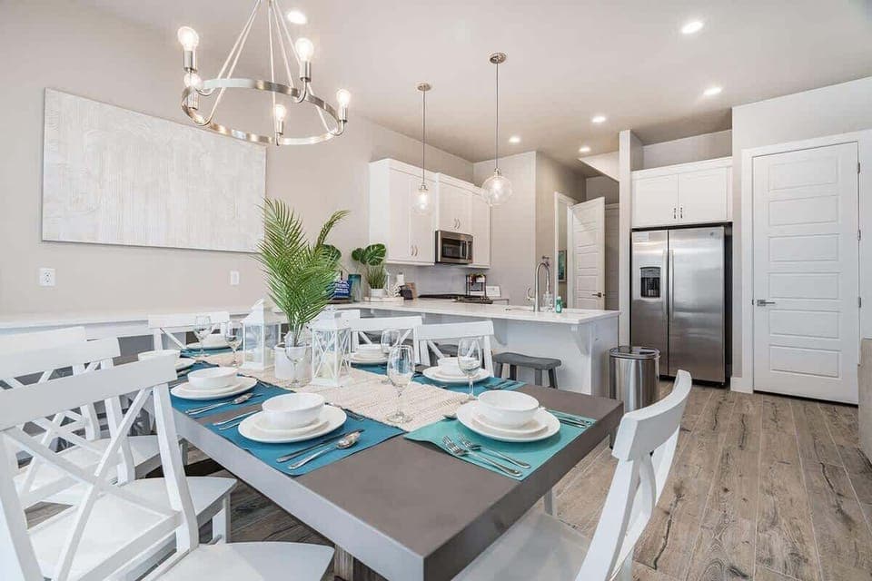 Gorgeous airy open concept kitchen and dining area