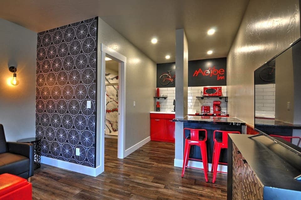 Unit 3 kitchenette