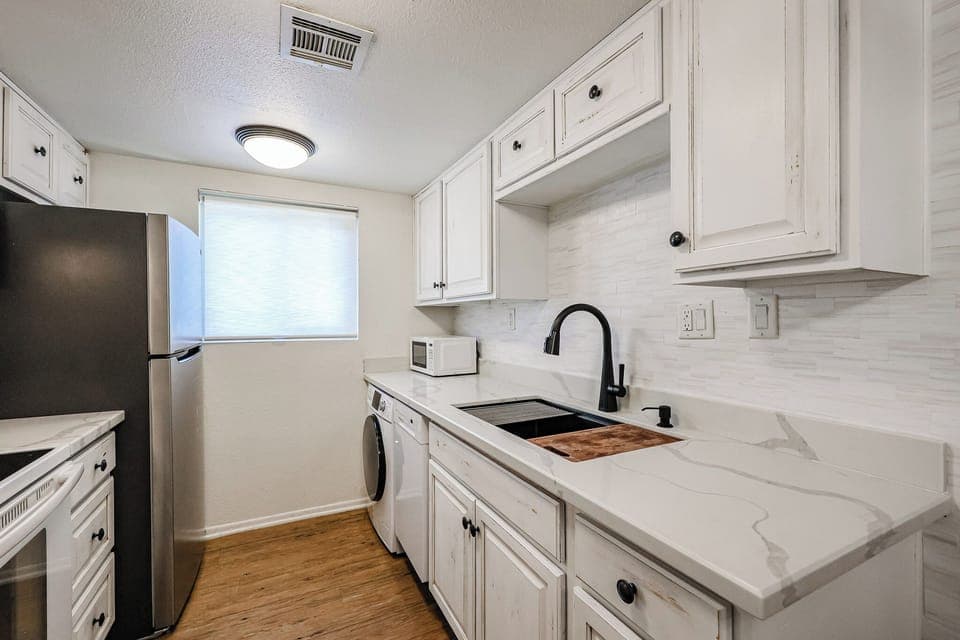 Quartz countertops