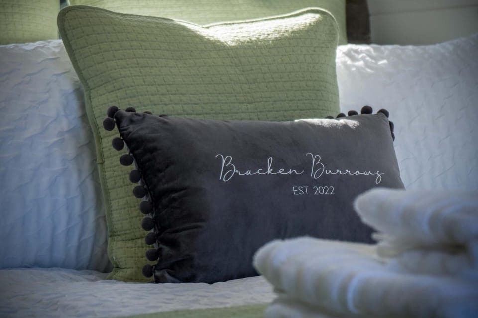 Bracken Burrows - 1 Bedroom Pod - New Hedges (21327)