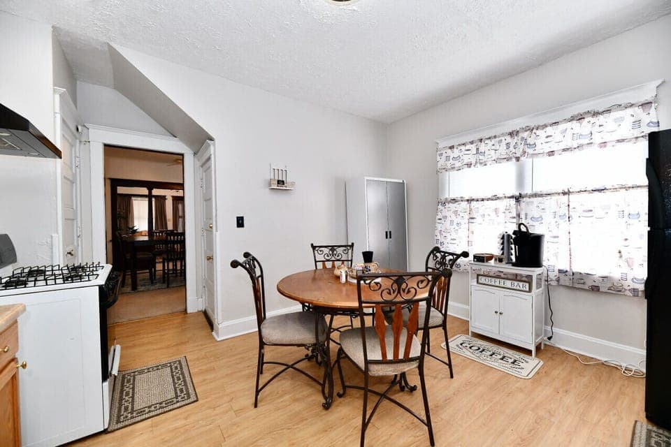 Extra seating space available in the kitchen