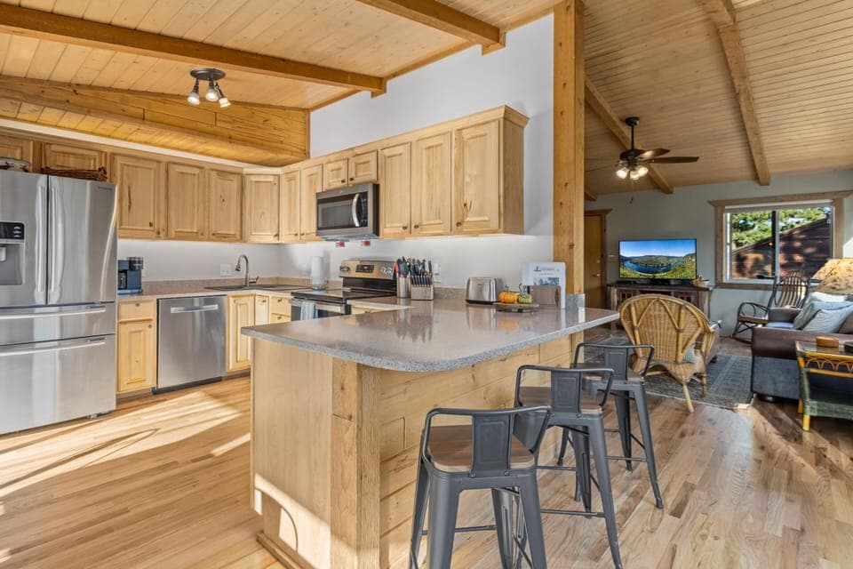 Kitchen bar seating